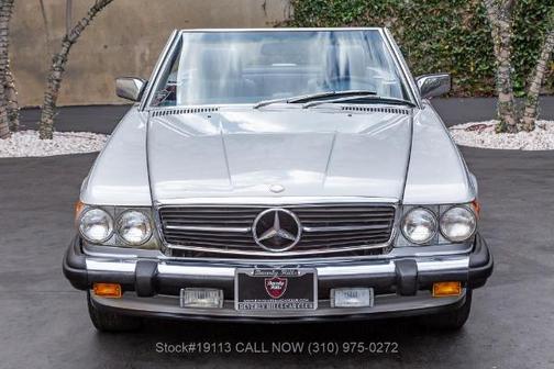 1988 Mercedes-Benz SL-Class 560SL