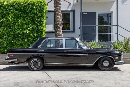 1970 Mercedes-Benz 300SEL 