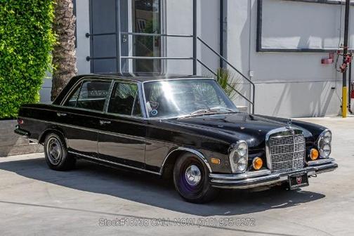 1970 Mercedes-Benz 300SEL 