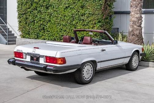 1989 Mercedes-Benz SL-Class 560SL