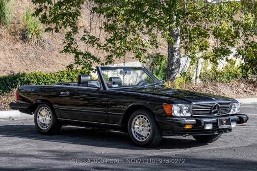 Black 1988 Mercedes-Benz SL-Class 560SL