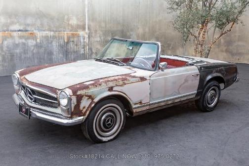 1966 Mercedes-Benz 230SL 