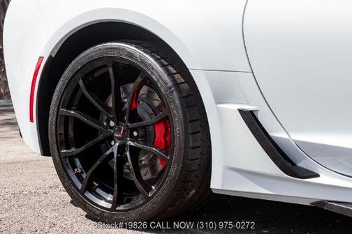 White 2019 Chevrolet Corvette Grand Sport