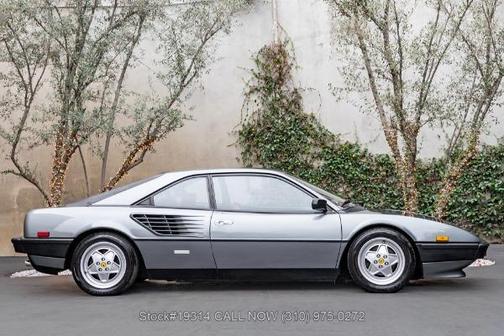 1983 Ferrari Mondial 