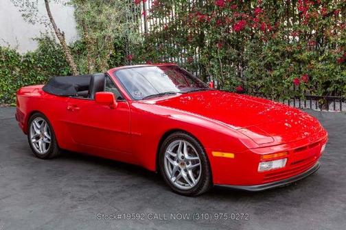 1990 Porsche 944 S2