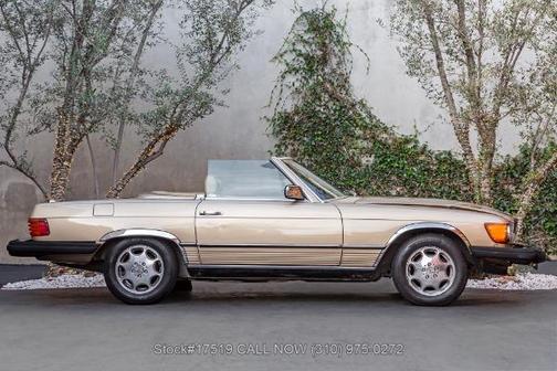 1982 Mercedes-Benz 280SL 