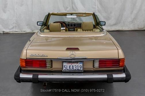 1982 Mercedes-Benz 280SL PAGODA