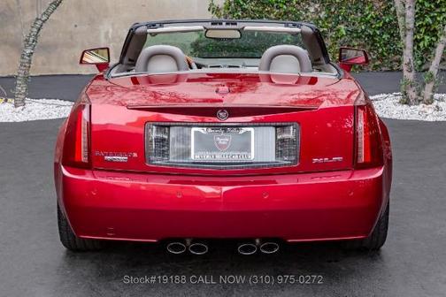 2005 Cadillac XLR Base