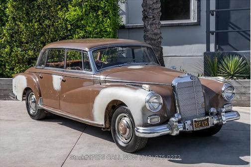1959 Mercedes-Benz 300D Adenauer