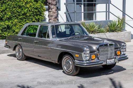 1972 Mercedes-Benz 280SEL 
