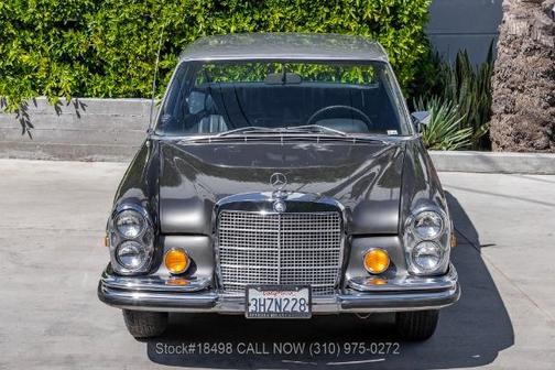 1972 Mercedes-Benz 280SEL 