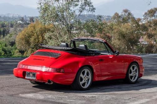 1990 Porsche 911 Carrera 2 Cabriolet