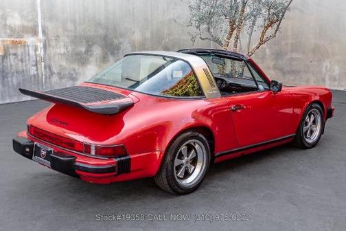 1985 Porsche 911 