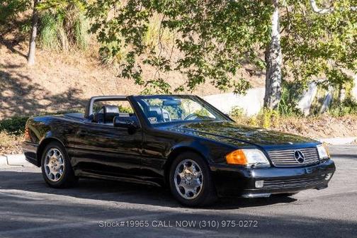 Black 1990 Mercedes-Benz SL-Class