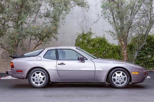 1988 Porsche 944 Turbo