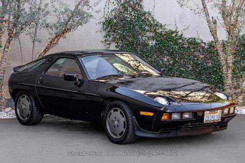 1984 Porsche 928 S