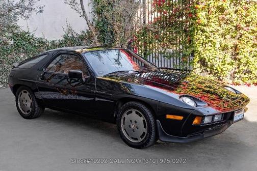 1984 Porsche 928 S