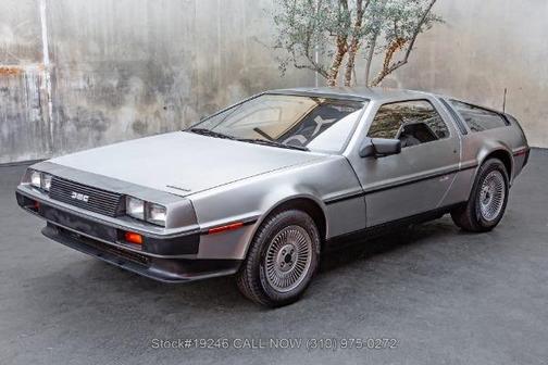 1982 Delorean DMC-12 