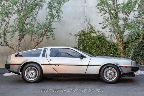1981 Delorean DMC-12 