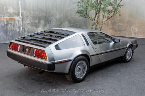 1981 Delorean DMC-12 