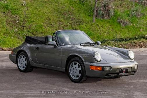 1992 Porsche 911 Carrera 2 Cabriolet
