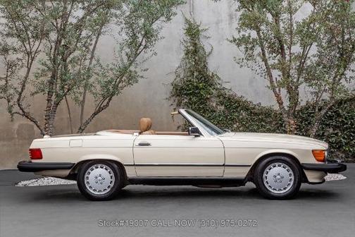 1988 Mercedes-Benz SL-Class 560SL
