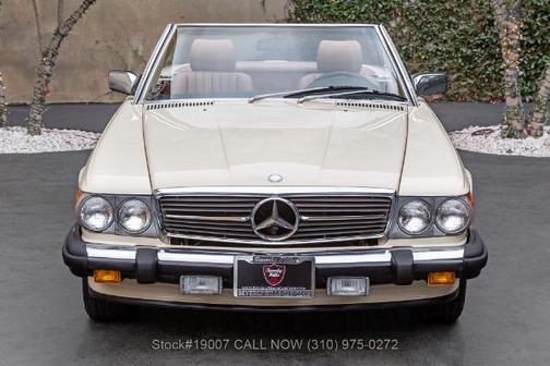 1988 Mercedes-Benz SL-Class 560SL