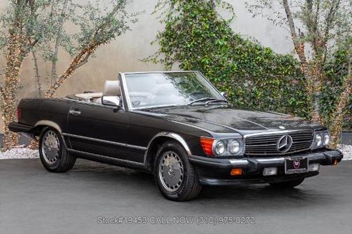 1987 Mercedes-Benz SL-Class 560SL