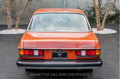 1977 Mercedes-Benz 240D