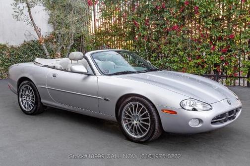 2002 Jaguar XK8 Base