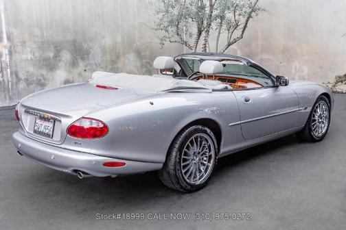 2002 Jaguar XK8 Base