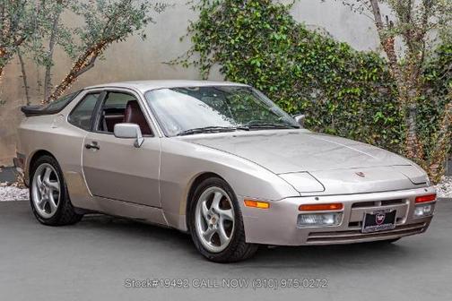 1986 Porsche 944 Turbo