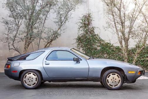 1984 Porsche 928 S