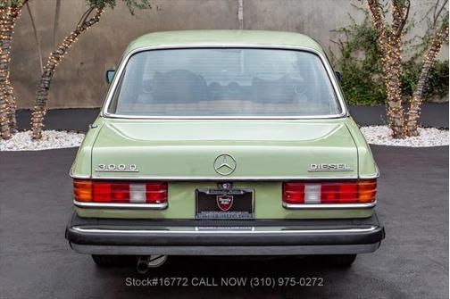 1977 Mercedes-Benz 300D