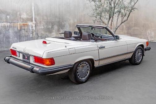 1986 Mercedes-Benz SL-Class 560SL