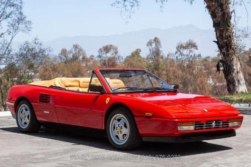 Rosso Corsa 1989 Ferrari Mondial t