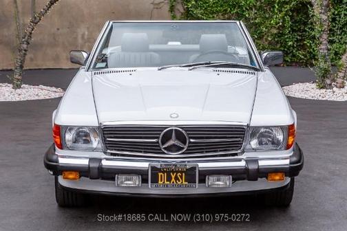 1986 Mercedes-Benz SL-Class 560SL