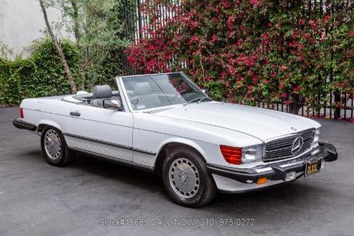 1986 Mercedes-Benz SL-Class 560SL