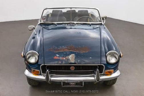 Midnight Blue 1970 MG MGB