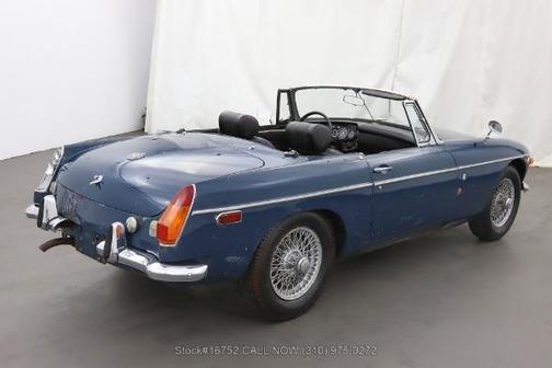 Midnight Blue 1970 MG MGB