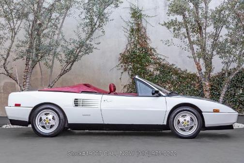 1990 Ferrari Mondial t 