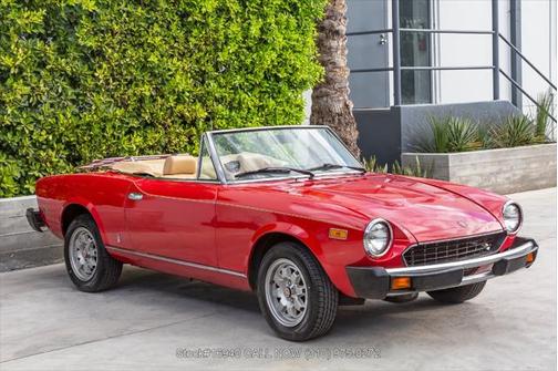 1979 FIAT Spider 2000
