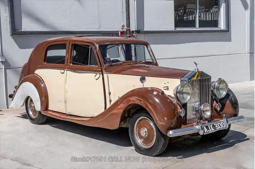 1947 Rolls-Royce Silver Wraith RIGHT-HAND-DRIVE