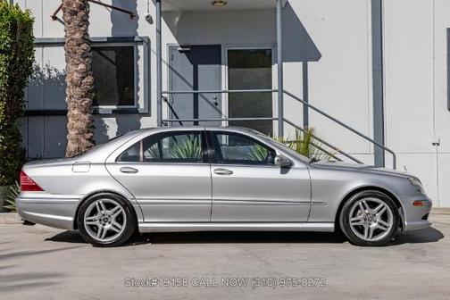 2006 Mercedes-Benz S-Class Base
