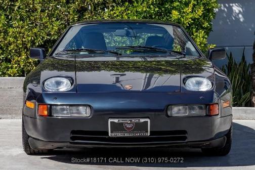 1988 Porsche 928 S4