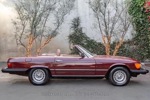 Orient Red 1984 Mercedes-Benz SL-Class 380SL