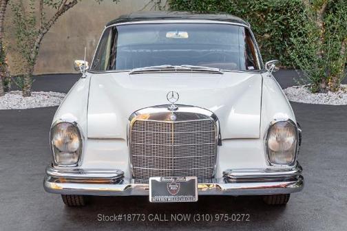 1964 Mercedes-Benz 220 SEb 