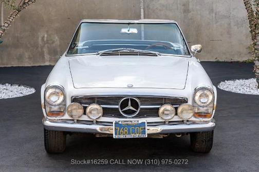 1968 Mercedes-Benz 250SL 