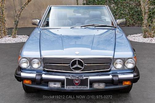 1986 Mercedes-Benz SL-Class 560SL