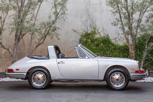 1968 Porsche 912 SOFT WINDOW